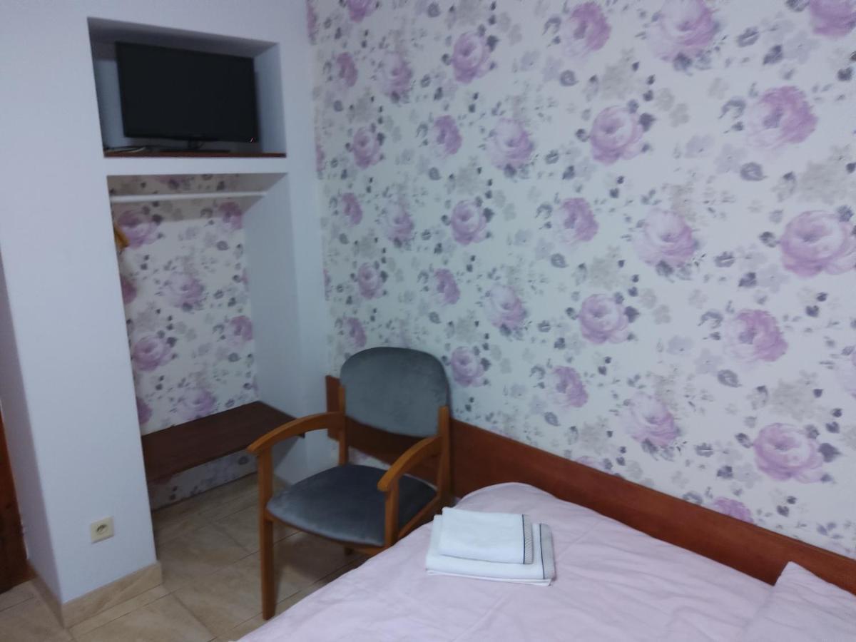Pokoje Goscinne Sobieszow Jelenia Gora Dış mekan fotoğraf